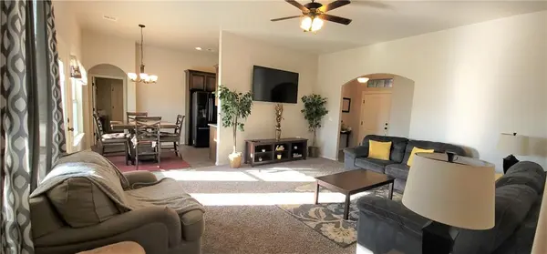 20888 Forest Hill CT, Harrah, OK 73045