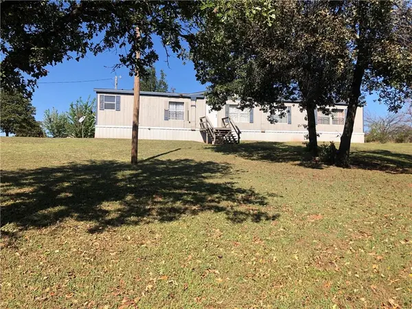 18505 E Indian Hills RD, Newalla, OK 74857