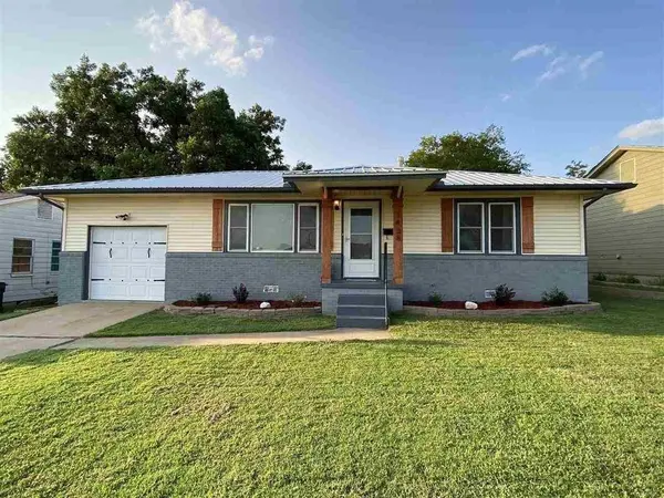 1438 E Cherry, Cushing, OK 74023
