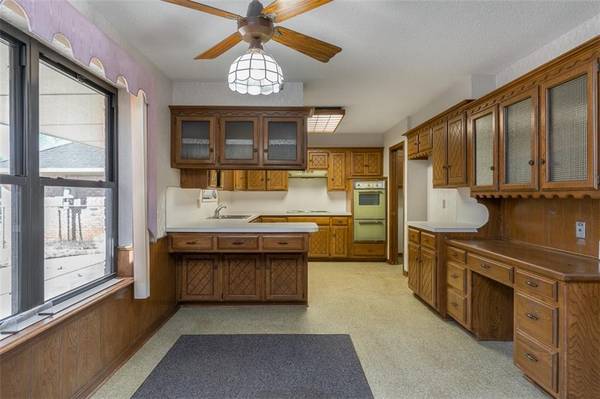 11012 NW 114th ST, Yukon, OK 73099
