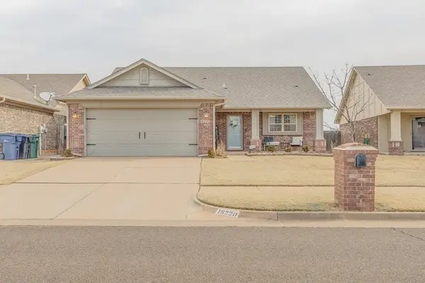 18220 Piedra DR, Edmond, OK 73012