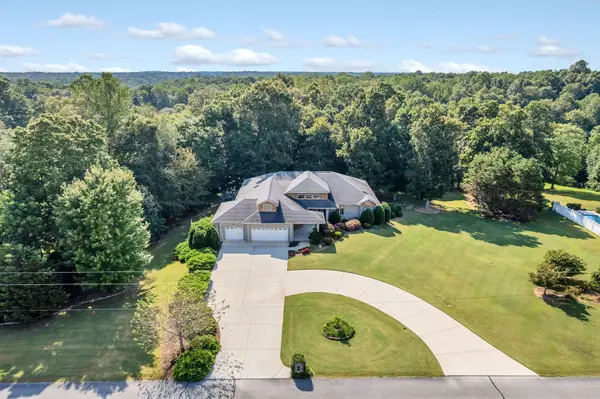 2124 Boswell Rd, Winchester, TN 37398