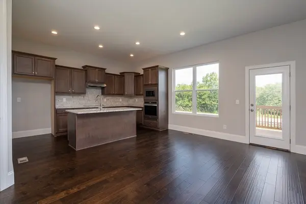 958 Hunters Lane, Springfield, TN 37172