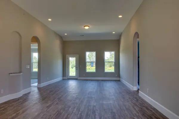 946 Hunters Lane, Springfield, TN 37172