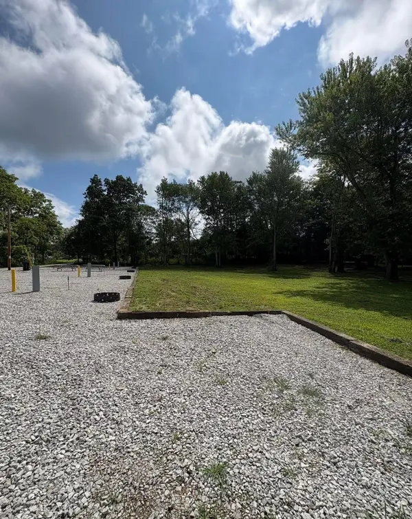 354 Heidenburg St, Coalmont, TN 37313