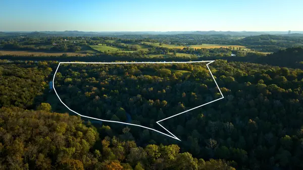 999 Ford Rd, Lebanon, TN 37087