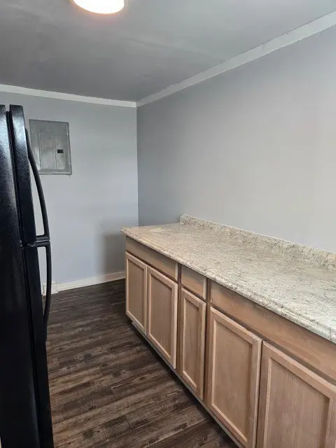 701 Cumberland Dr #4, Clarksville, TN 37040
