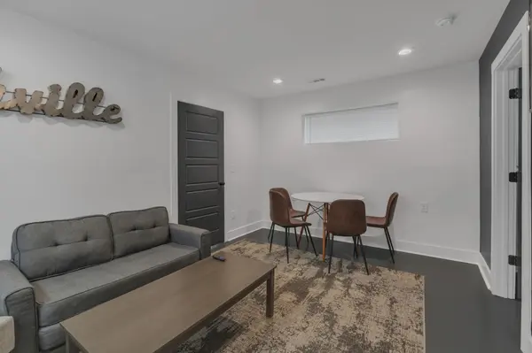 518 Weakley Ave, Nashville, TN 37207