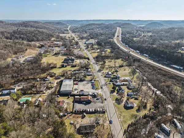 1195 Louisville Hwy, Goodlettsville, TN 37072