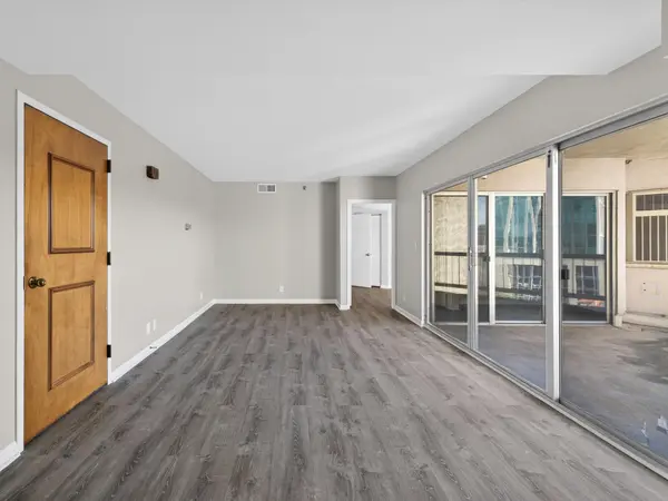 900 19th Ave #S #901, Nashville, TN 37212