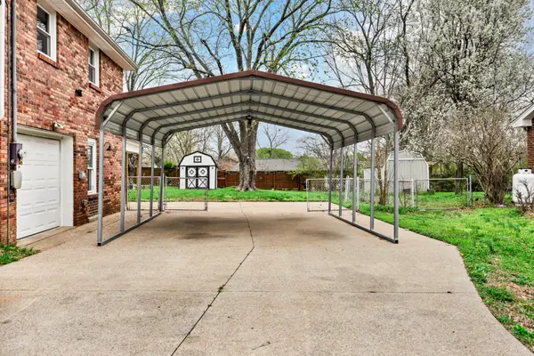 306 Dale Ter, Clarksville, TN 37042