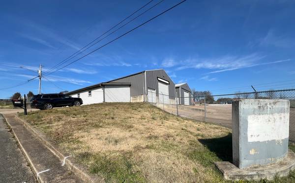 1828 Braly Ln, Pulaski, TN 38478