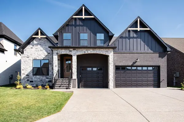 631 Hollow Wood Trl, Mount Juliet, TN 37122