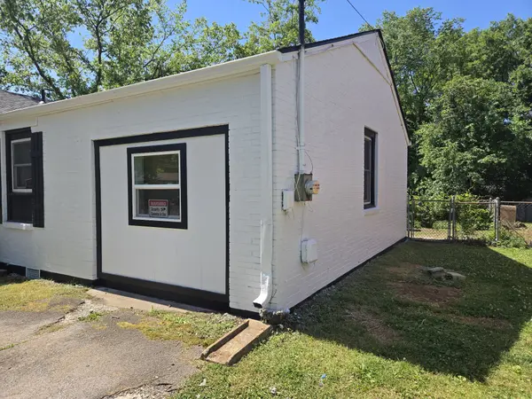 3289 Hinkle Dr, Nashville, TN 37218
