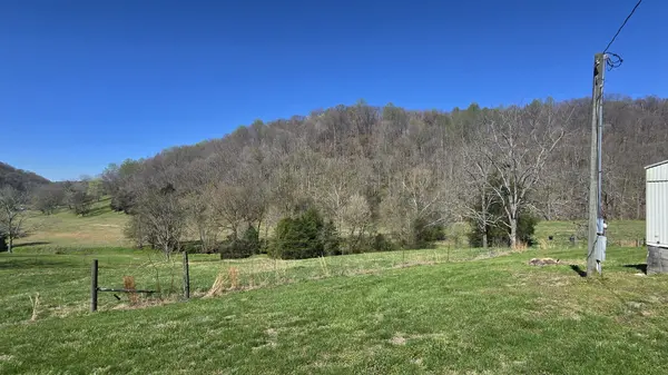 109 Creek Bend Ln, Manchester, TN 37355