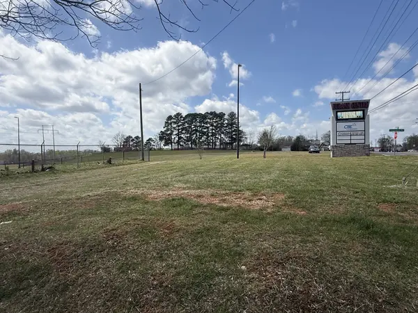 350 Dover Rd, Clarksville, TN 37042