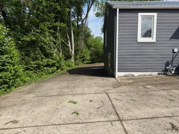 1210 Nashville Pike, Gallatin, TN 37066