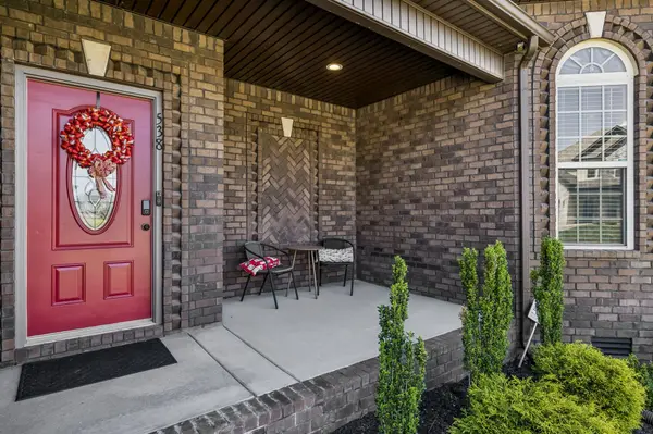 538 Tacoma Dr, Clarksville, TN 37043