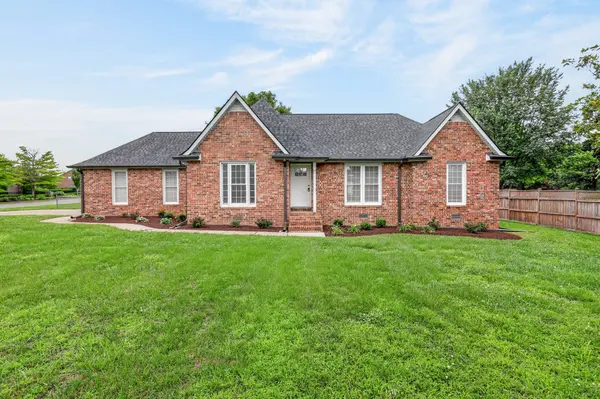 1015 Brinkley Rd, Murfreesboro, TN 37128