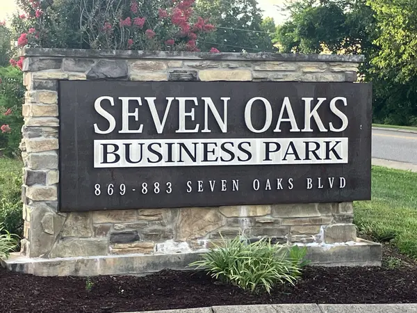 881 Seven Oaks Blvd, Smyrna, TN 37167