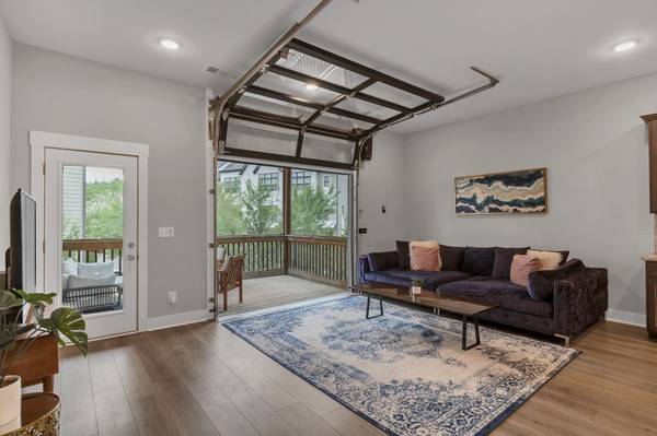 204 Stonecrest Cir, Nashville, TN 37209
