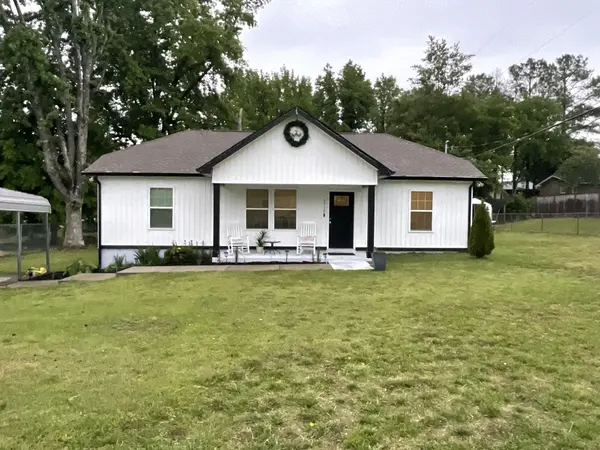 2718 Driftwood Dr, Springfield, TN 37172