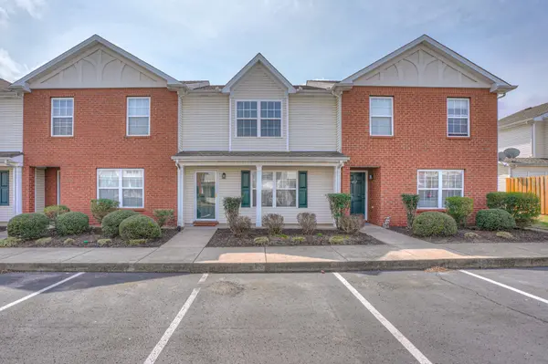 415 Arapaho Dr, Murfreesboro, TN 37128