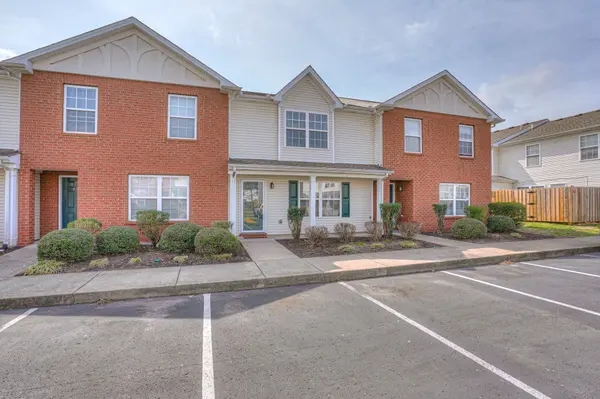 415 Arapaho Dr, Murfreesboro, TN 37128