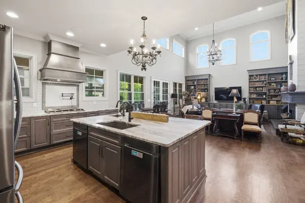 116 Brookfield Ave, Nashville, TN 37205