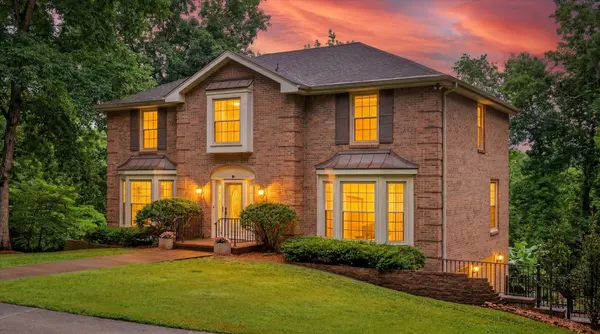 1610 Deerfield Dr, Clarksville, TN 37043