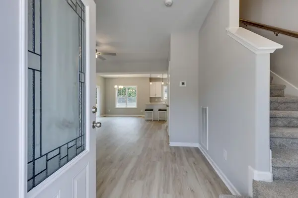 407 Cook Dr, Clarksville, TN 37042