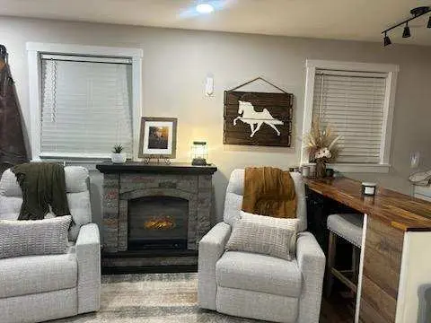 709 Center Hill Rd, Woodbury, TN 37190