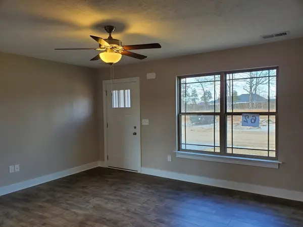 2910 Valley Farms Drive, Christiana, TN 37037
