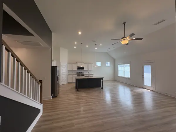 5823 Bear Trl, Rockvale, TN 37153