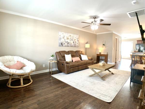 308 Sam Houston Cir, Clarksville, TN 37040