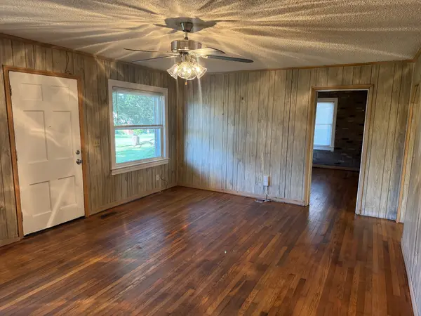 1120 Inglewood Dr, Nashville, TN 37216