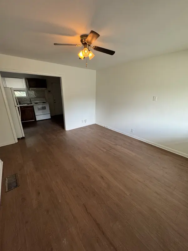 301 Bridge Ave, Murfreesboro, TN 37129