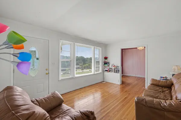 4060 Yoest Dr, Nashville, TN 37207