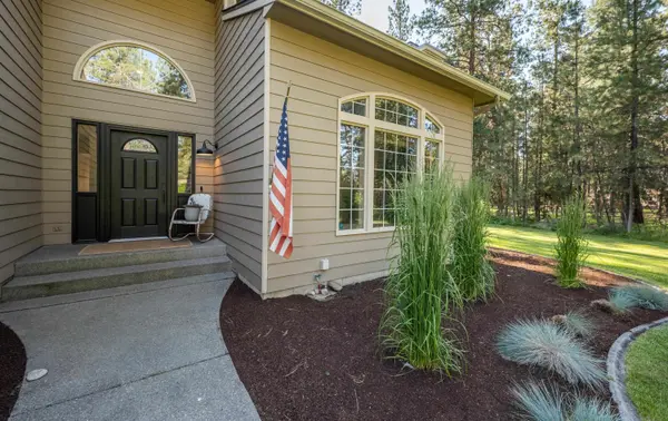 17219 N Brookside Ln, Colbert, WA 99005