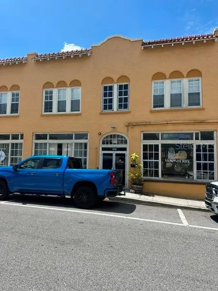 101 W COURT ST #c, Tarpon Springs, FL 34689