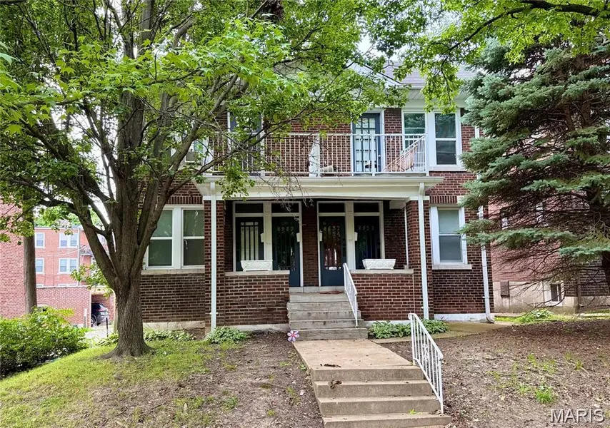 4950 Lindenwood AVE #A, St Louis, MO 63109