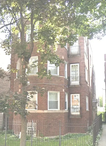 8017 S Maryland AVE, Chicago, IL 60619