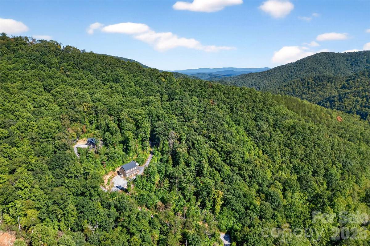 8026 Buck Creek RD, Marion, NC 28752