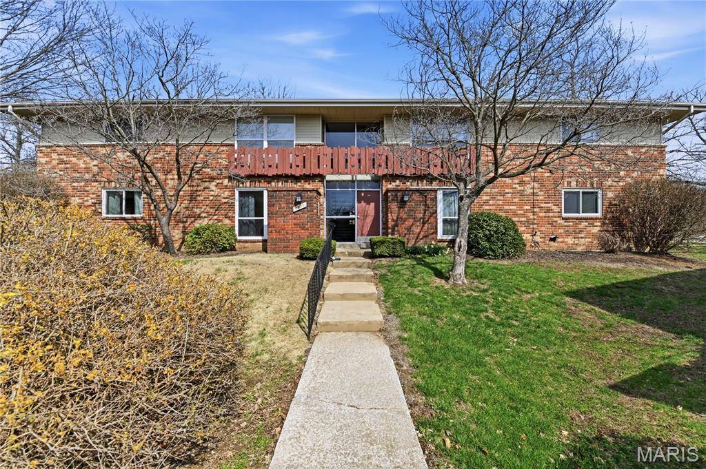 4229 Carrollton DR #C, Bridgeton, MO 63044