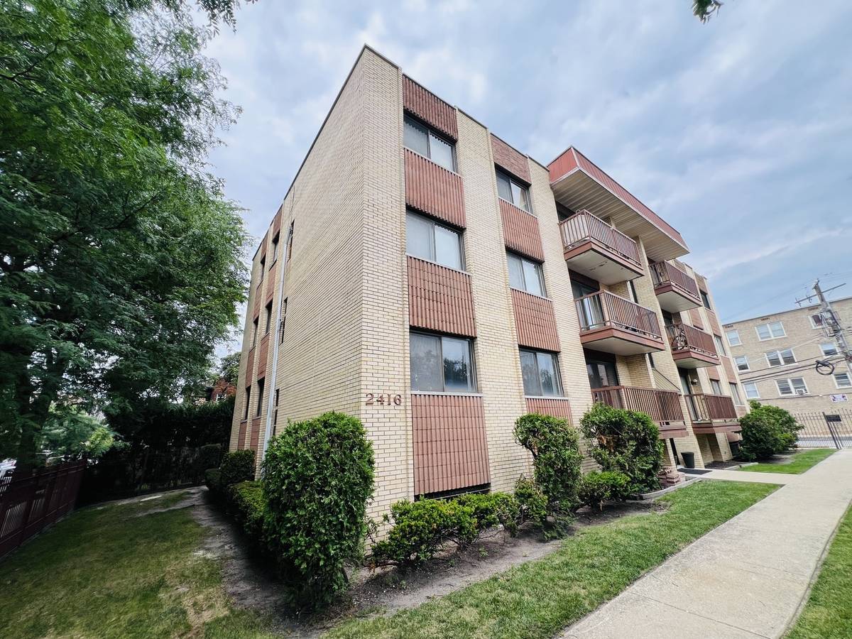 2416 W Foster AVE #1N, Chicago, IL 60625
