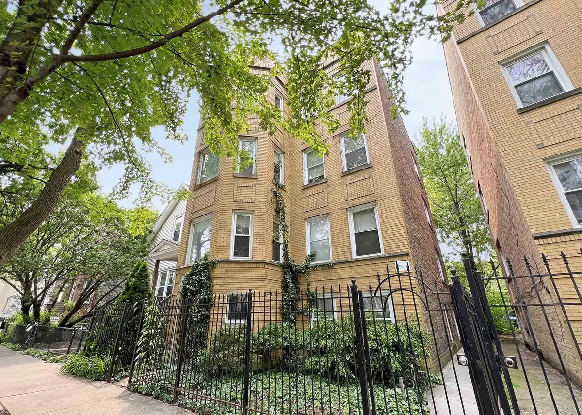 1930 N Richmond ST #3, Chicago, IL 60647