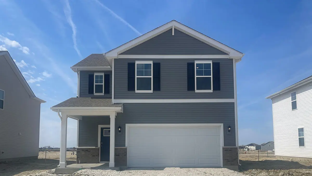 2411 Semillon ST, Oswego, IL 60543
