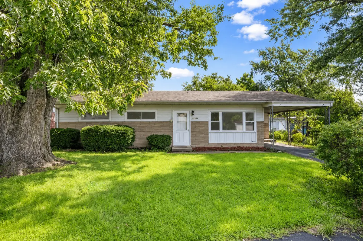 16243 Clifton Park AVE, Markham, IL 60428