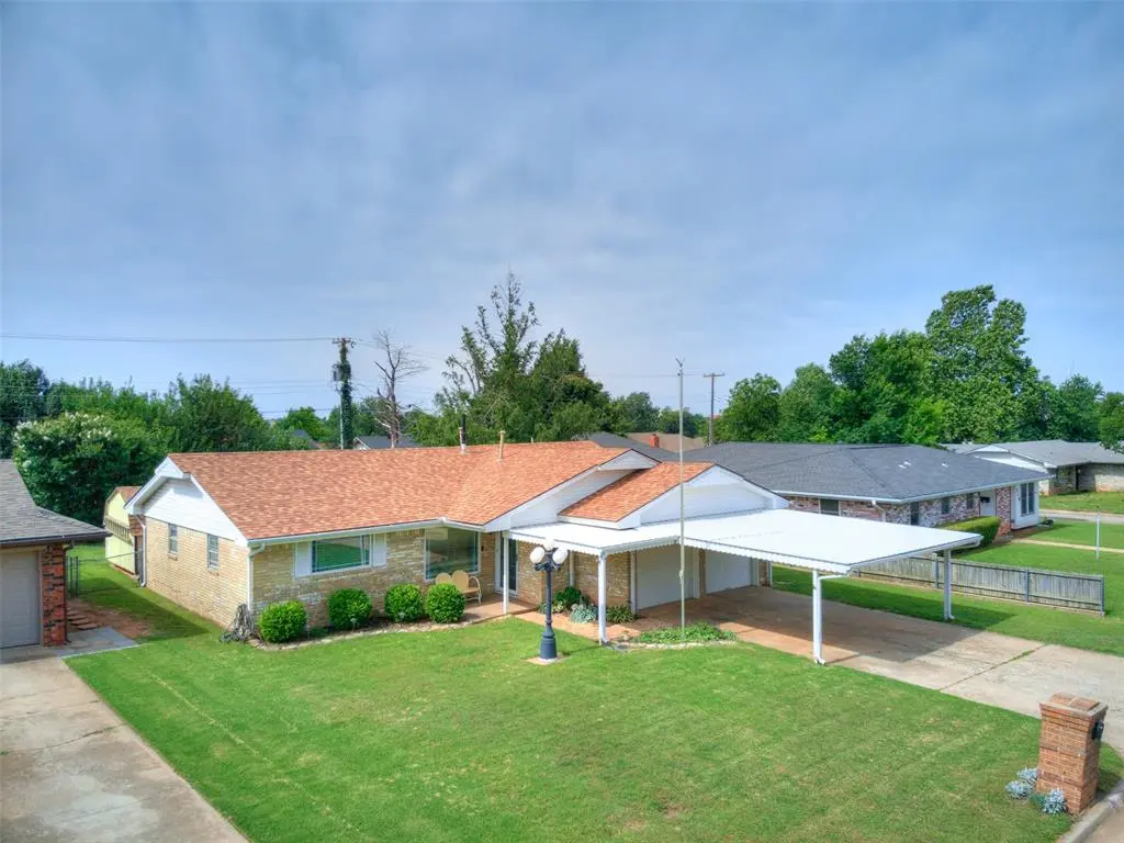 206 Von Elm AVE, Yukon, OK 73099