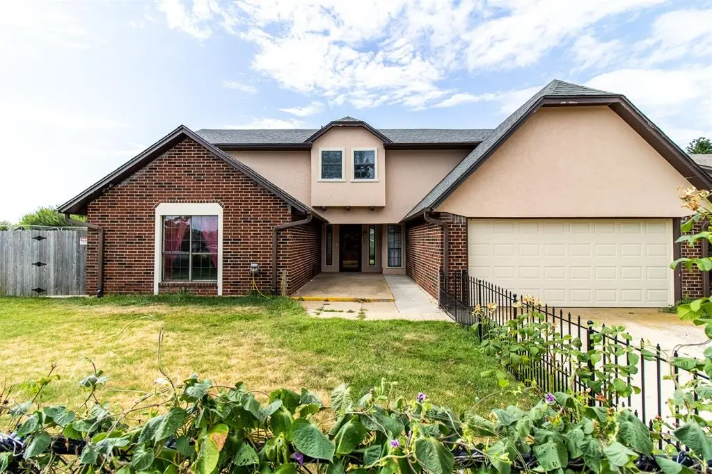 11600 SW 4th ST, Yukon, OK 73099